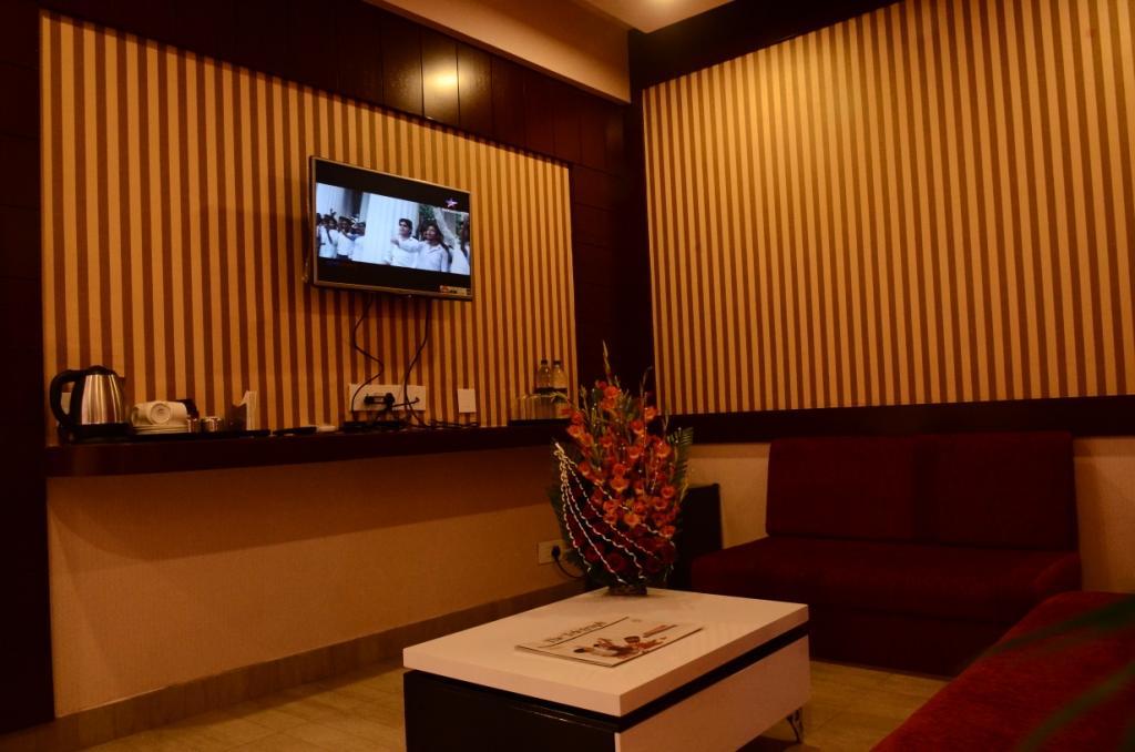 كولكاتا The Circle Club Inn المظهر الخارجي الصورة